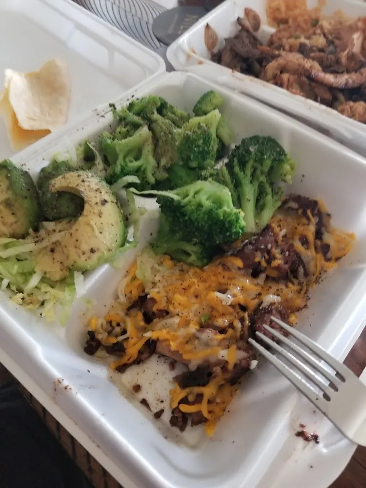Low Carb Sirloin with Broccoli